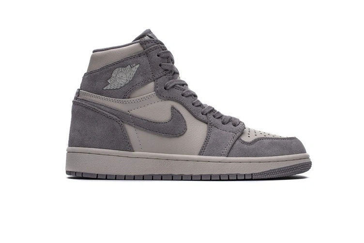 Ivory Pale  AH7389-101 (W) High air  Retro Jordan 1 0930